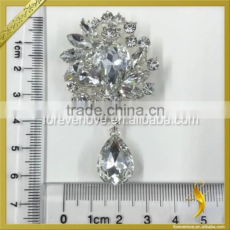 Hot Sale cheap elegant design crystal flat back rhinestone brooches for invitations FB-068