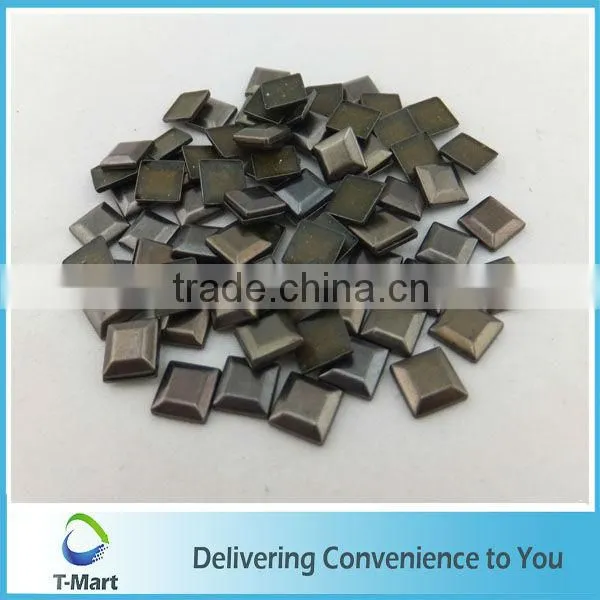 Factory price Hotfix prong metal studs