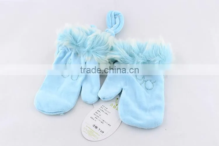 2015 Kids Winter Keep Warm Gloves Girl Pretty Halt Top Lint Gloves IN Different Colors