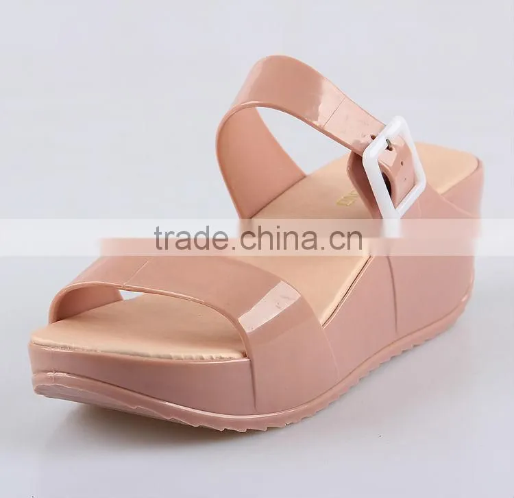 2015 chun xia latest fashion shoes Transparent jelly shoes Ms leisure slippers Women slippers
