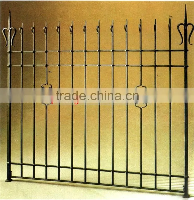 2015 Top-selling modern iron fence bracket design