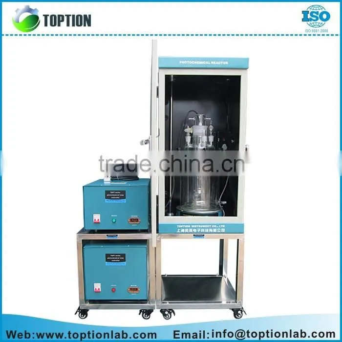 New Draft of Photochemical Glass Reactor
