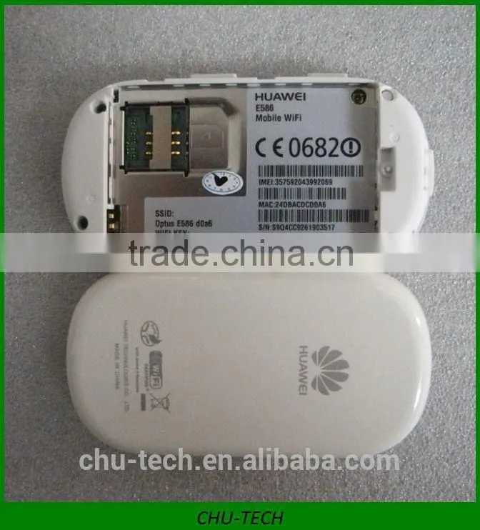 Huawei E586 portable wireless router
