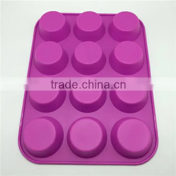 100% BPA free 12 Cavities Silicone Muffin Pan Baking Cup