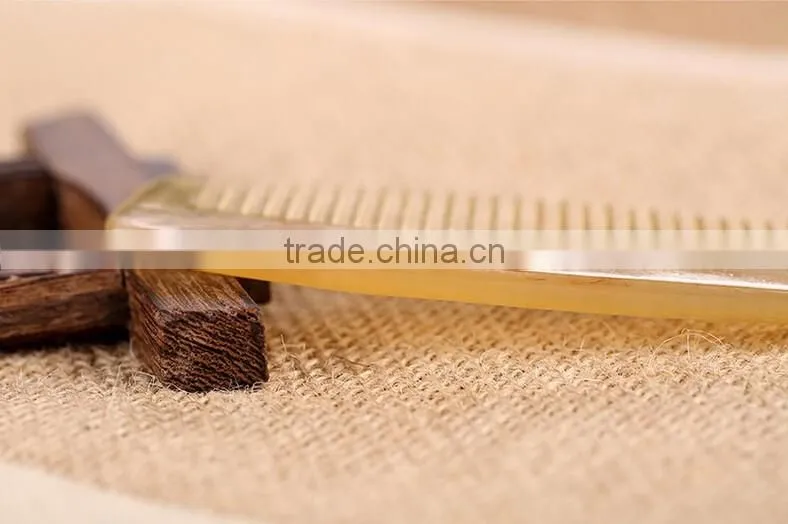 Handmade Craft Horn Comb for Hair Natural Healthy Massage Smoothing Hair Brush for Exquisite Gift