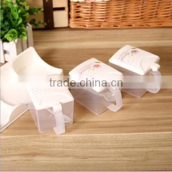 OEM Kitchen Food-Grade Spice Storage Plastic Seasoning Box with 4 Small Box One Set Golden Supplier In Alibaba