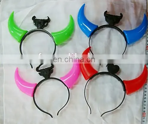 cheap party plastic LED flashing lighted Red Devil Horns Headband PH-0068