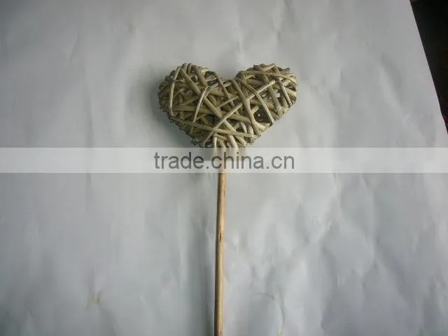 decoration heart willow baskets