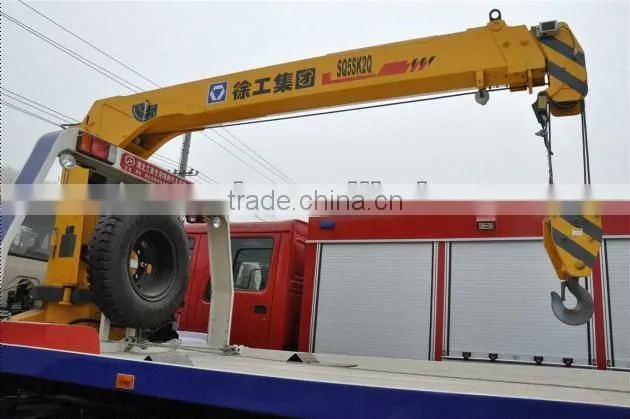EQ1126 road wrecker