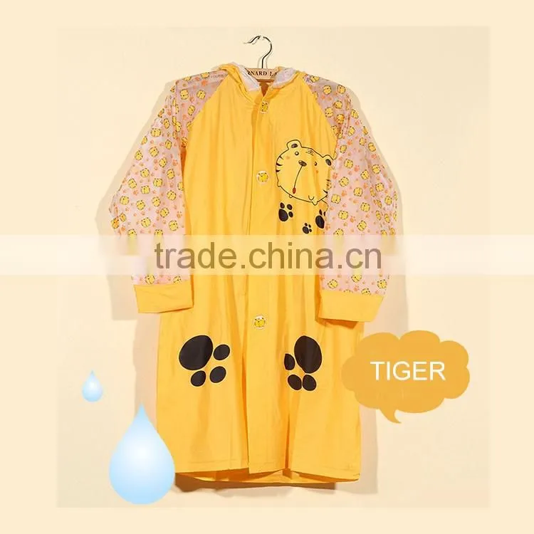 Manufacturers selling cartoon children raincoat with a thick poncho bag