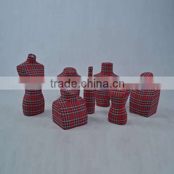 Mannequin jewelry holder