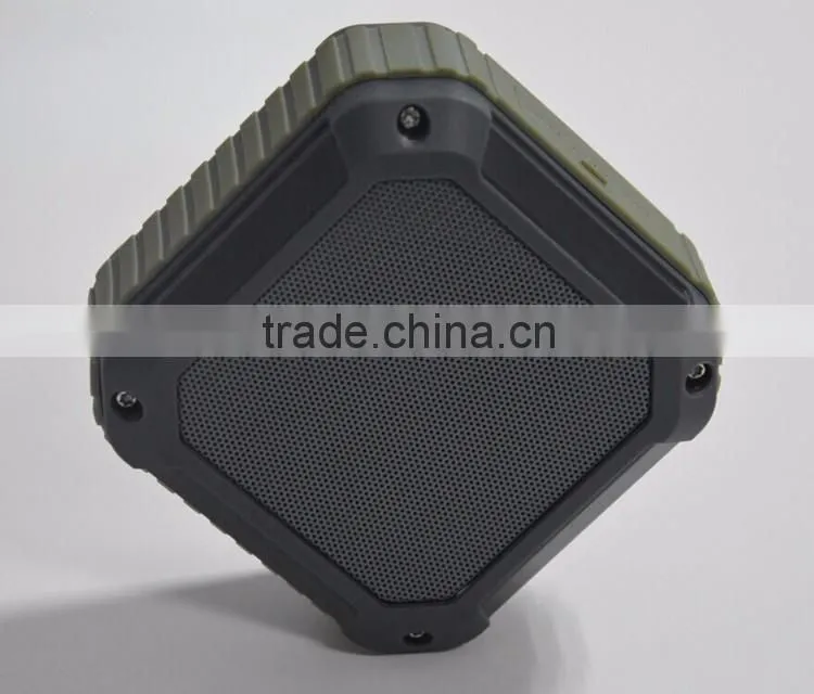 Wireless bluetooth portable active speaker with rechargeable battery