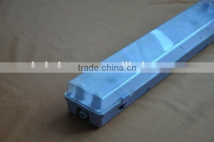 China Supplier T8 Energy Saving Dust Proof Ip65 Tri-Proof Led Light