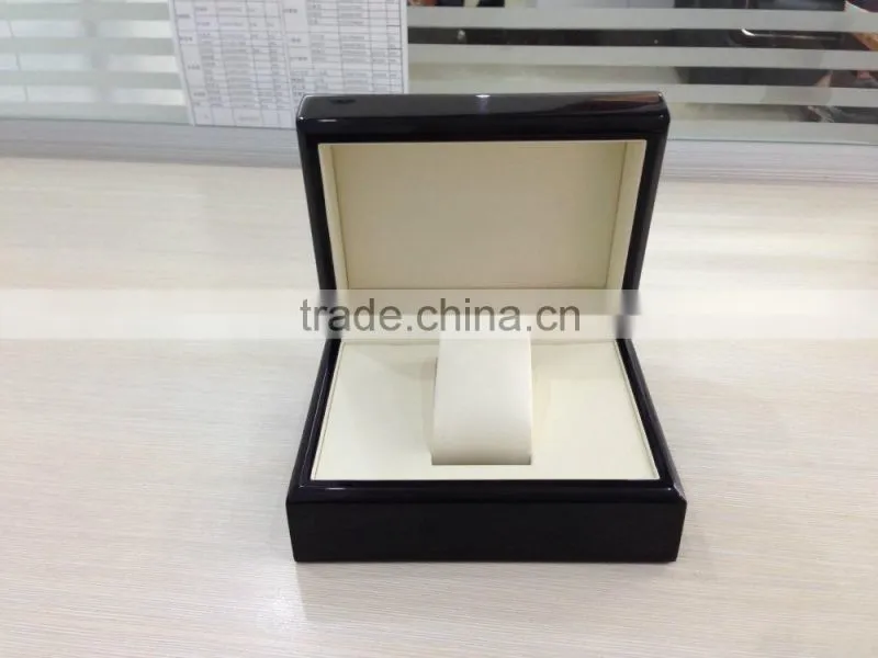 High Glossy finish Wood watch box for brand watch,piano finish wood watch box