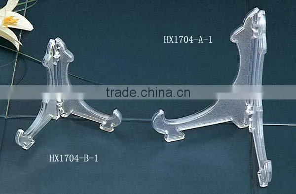 Plastic plate holder