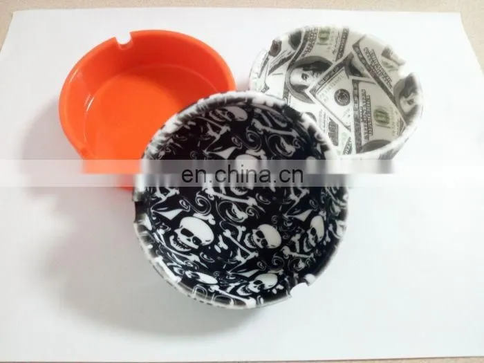 Factory Manufacturer Portable Pocket Smokeless Soft Silicone Cigarette Ashtray Ash Tray