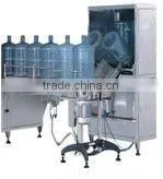 Automatic mineral water bottle sealing machine