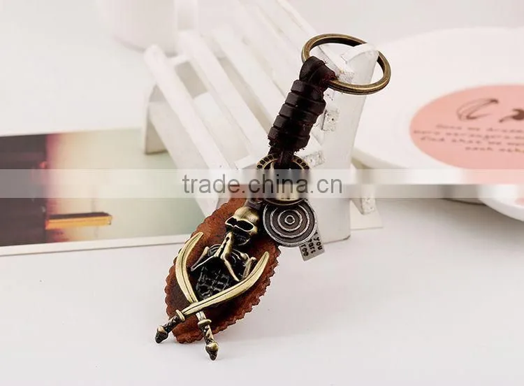Hot Sale Leather KeyChain High Quality Fashion Skull Pendant Key Chain rings Vintage keyring Accessories