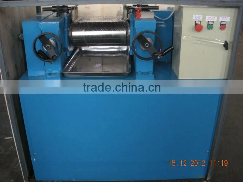 Smll lab mixing mill XSK160