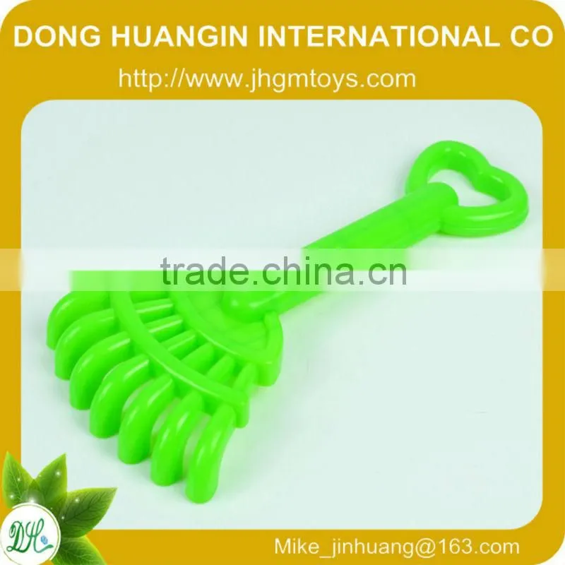 2013 hot sale plastic beach rackets toys