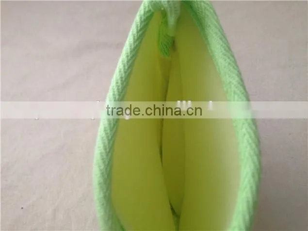 heat-proof safe and reliable kitchen cooking glove avoiding burns