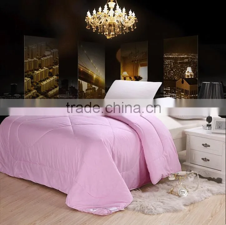 High quality wholesale cheap price Queen Size Silk Polyester Satin Quilted Bedspreads duvet covers in Dubai