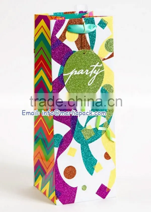 Assorted Bright Prints Paper Bags High Quality Birthday Gift Bags with Round Hang Tag