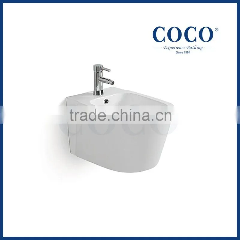 bathroom ceramic bidet for women using