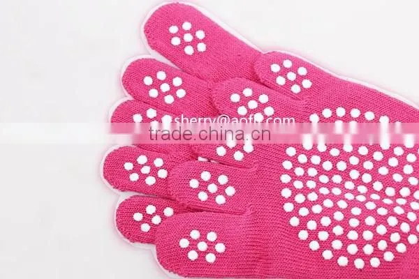 Wholesale Yoga Toe Non-skid Socks
