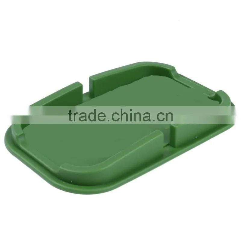 Vehicle-mounted mobile phone mat