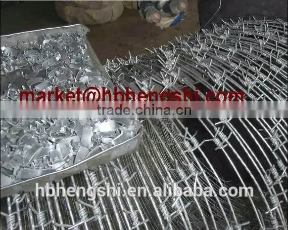 Chain link fence paige wire fence barbed wire