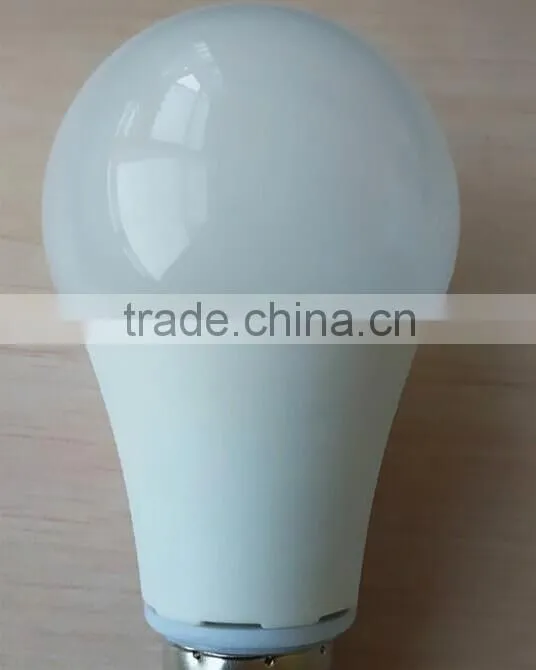 2016 new chinese factory A60 10W led lantern e27 3000K led bulb with 160 degrees