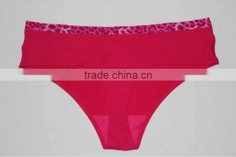 2014 Latest Design Seamless Bonded Thong Underwear Woman