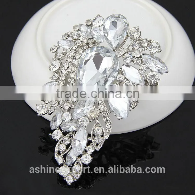 Exquisite cheap classic bridal bulk crystal rhinestone brooch/handmade rhinestone brooch
