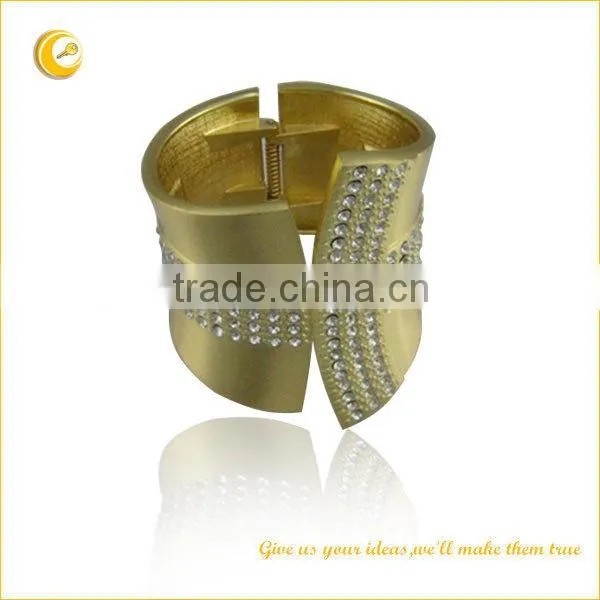 Popular style alloy golden bangle