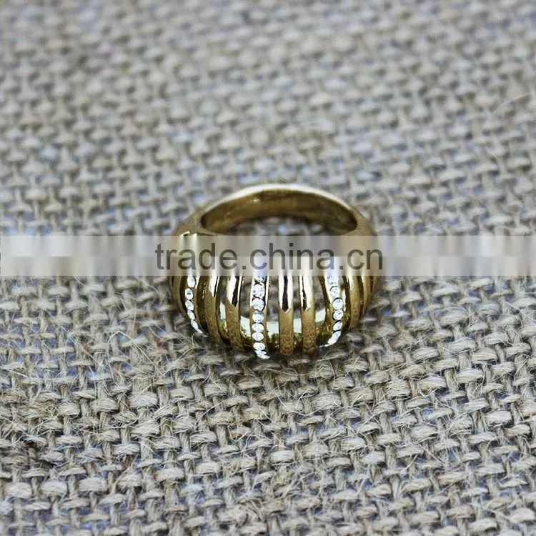 engagement rings