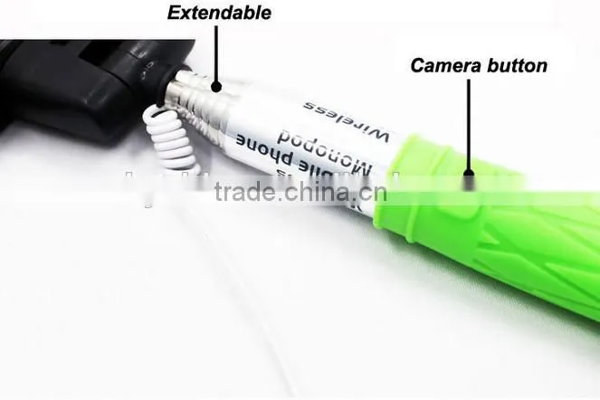 2016 popular fashion selfie stick for mobile phone D09 wireless monopod selfie stick with mirror