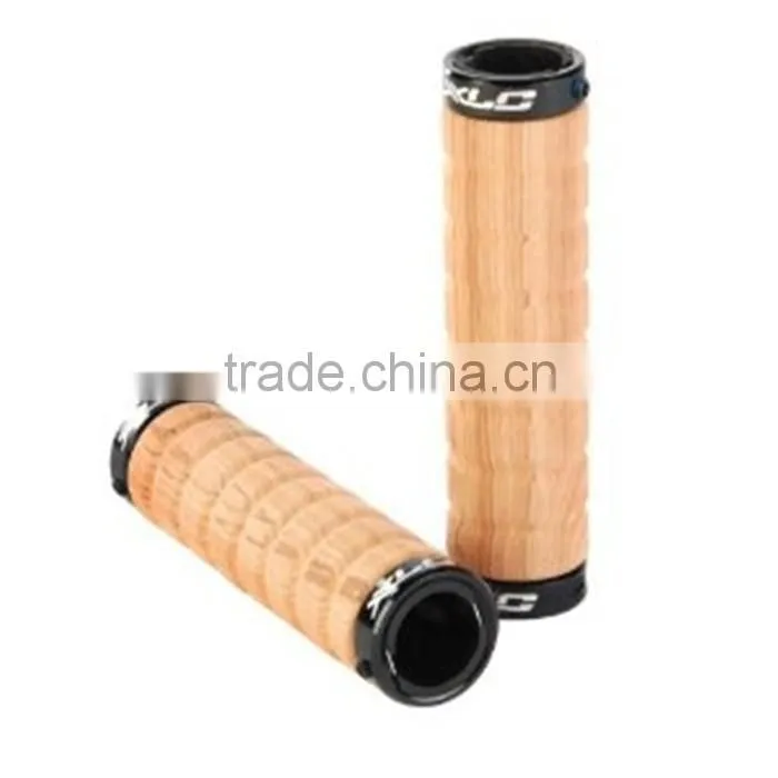 Customized polished wooden bike handlebar