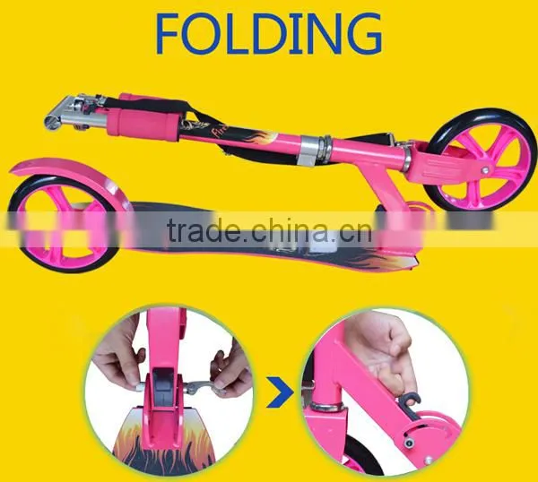 Short time delivery adult kickscooter with carry strap