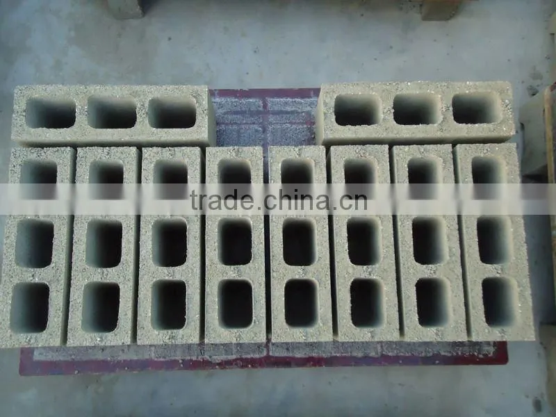small cement moving block machine
