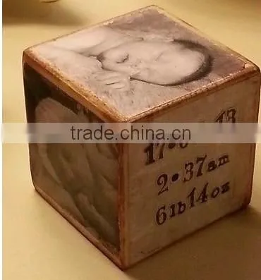 UV printing on wood cube