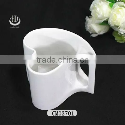 Gift mug for Valentine's day with box,ceramic heart shaped mug,heart shape coffee mug