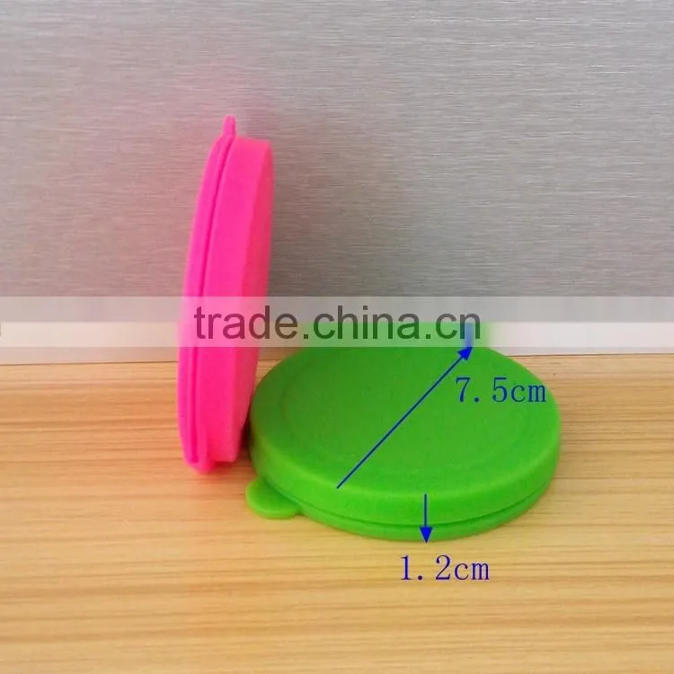 Facotory custom double face foldable round silicone cosmetic mirror