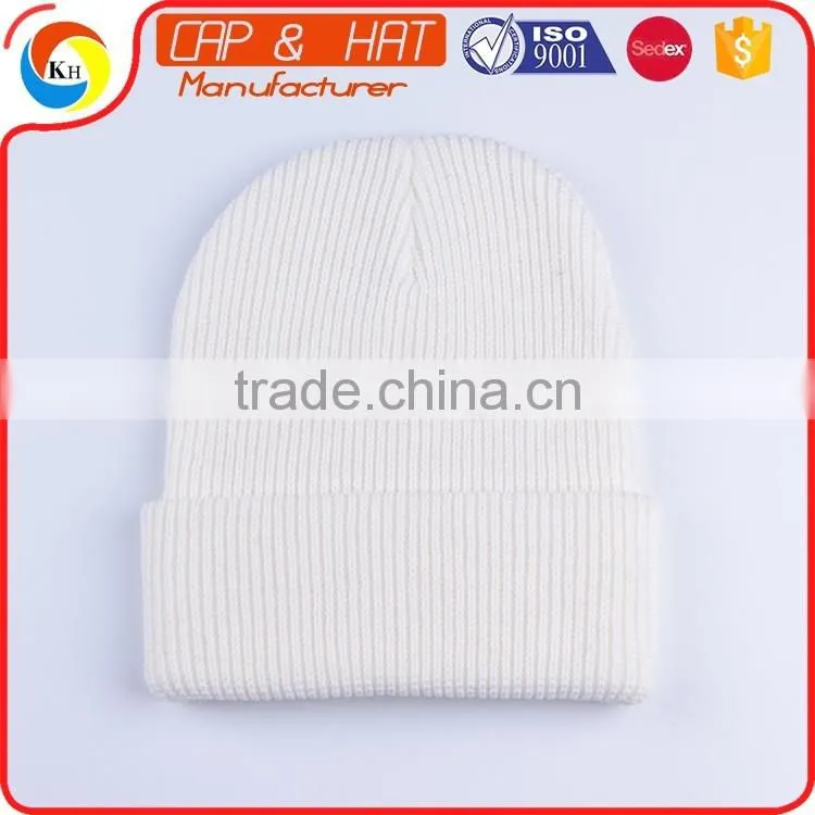 Winter CC Ski Beanie Hats Of 100% Acrylic Kintted