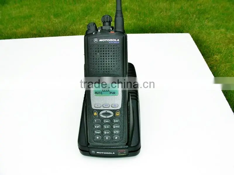 motolora XTS 5000 analog and digital portable radio