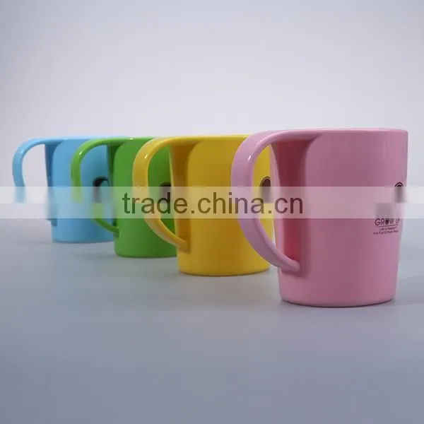 plastic microwave water cup with handle