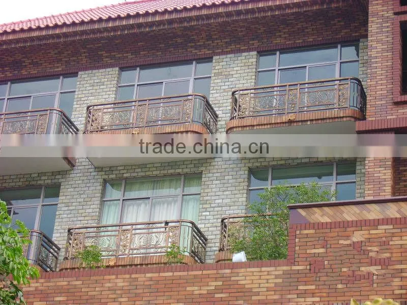 2014 Top-selling rod iron pvc coated garden fencing