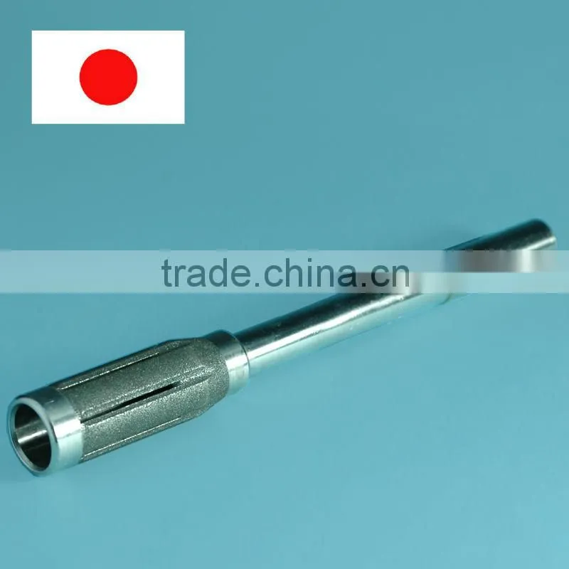 TAKEZAWA's DIAMOND and CBN REAMERS are made of finest diamond purchased from selected diamond dealers.