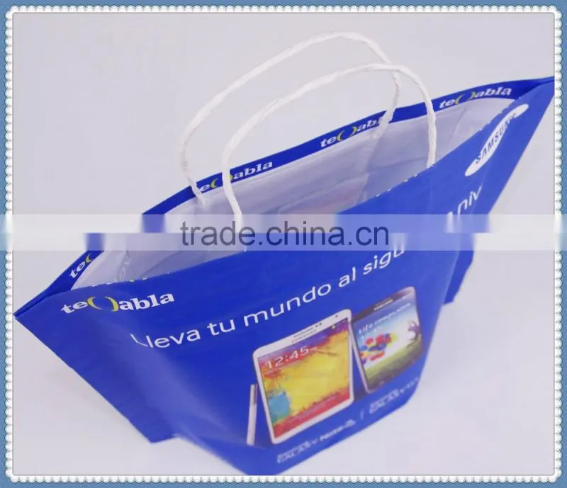 2016 New design blue flexo printing eco friendly kraft paper bag for mobile phone