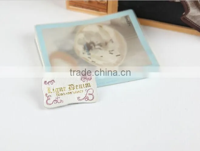 Custom imitation leather brand label hangtag for travelling backpack bags